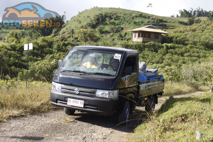 Menguji ketangguhan Suzuki New Carry Pick Up di Malino Highlands