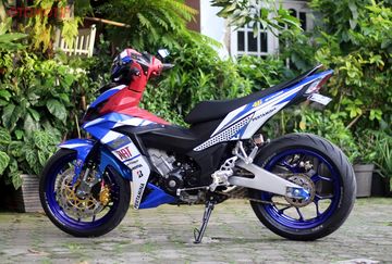 Honda Supra GTR 150 Tampang Moge Swingarm Kokoh dan Ban Lebar