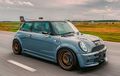 MINI Cooper S Mantap Bergaya Racing, Jubahnya Kalem, Sayapnya Mencolok