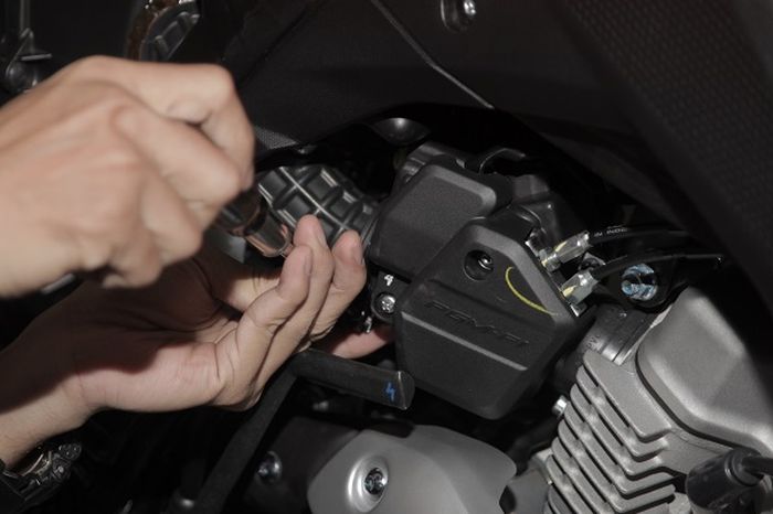 Gbr.3  Seting Suspensi All New Honda CRF150L Sesuaikan Pengendara