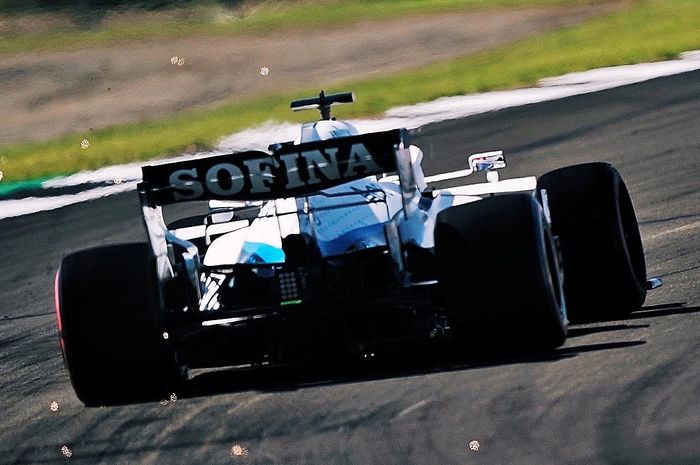 George Russell terancam ditendang dari Williams?