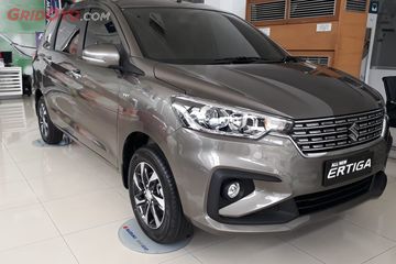 Mau Ganti Oli Mesin Suzuki Ertiga Terbaru Ini Oli Mesin Yang Cocok Gridoto Com