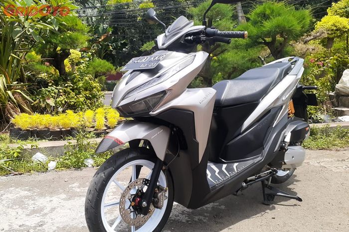 Modifikasi simpel Honda Vario 150, tampilan sedap dipandang mata.          