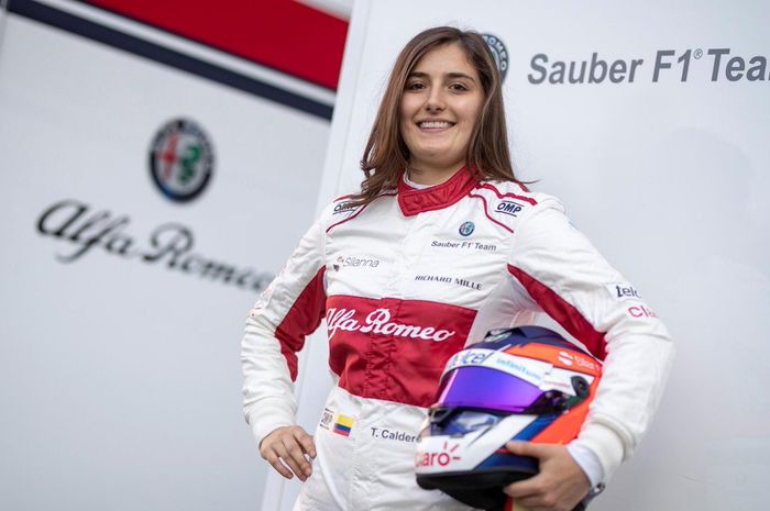 Tataiana Calderon, setelah merasakan mobil F1 tim Sauber, enggak mau lagi nyetir mobil balap GP3
