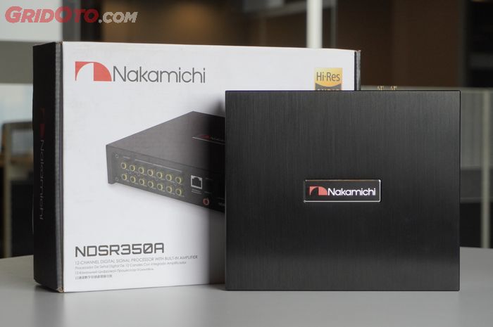 Prosesor built-in amplifier Nakamichi NDSR350A