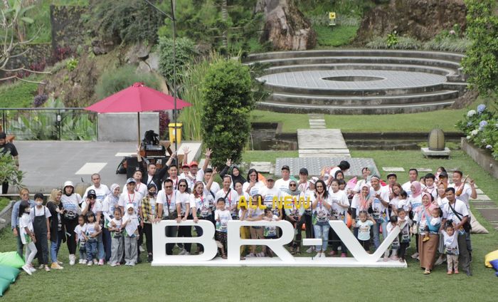 Acara All New BR-V Weekend Getaway di Tawangmangu, Jawa Tengah.