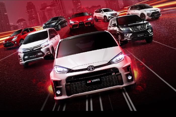 Jajaran mobil-mobil dengan DNA Motorsport Toyota Gazoo Racing