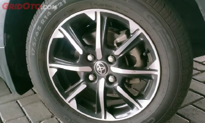 Ilustrasi pengereman bagian depan Toyota Calya