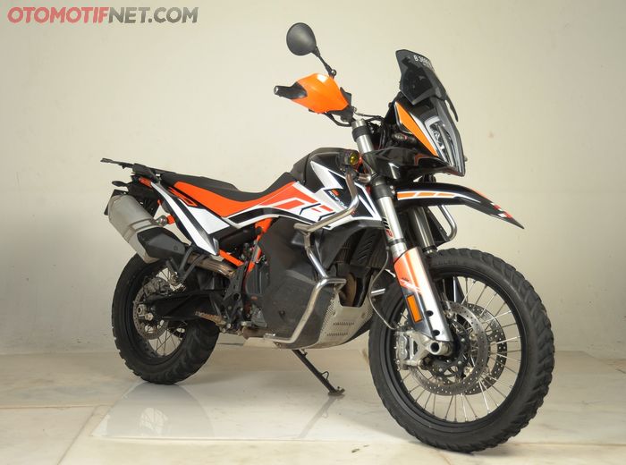 KTM 790 Adventure R