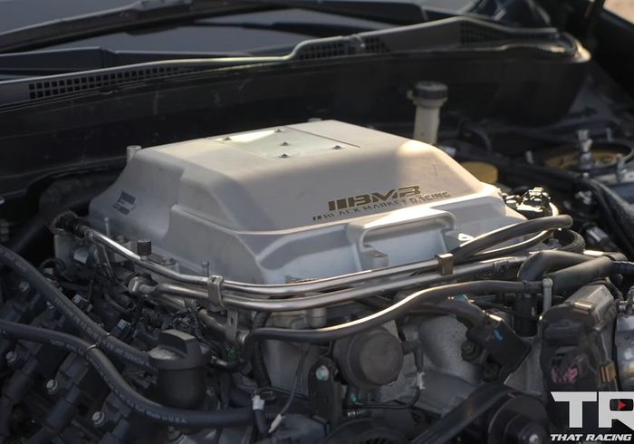 Modifikasi Subaru Forester lawas dengan mesin V8 LSA 6.200 cc supercharged