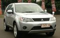 Mitsubishi Outlander Gen 2, SUV Ramping, Mewah dan Halus dengan CVT