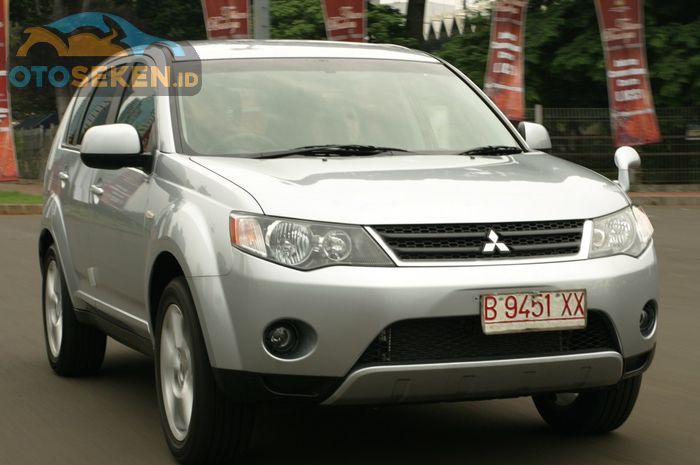 Mitsubishi Outlander 2007