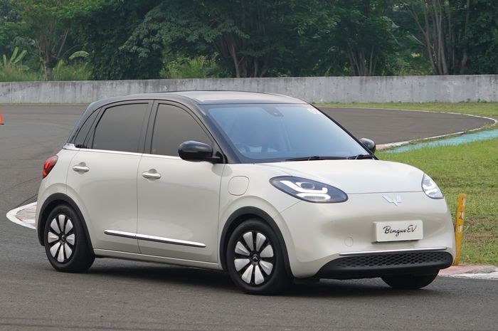 Semua line up mobil listrik Wuling disuntik promo di bulan Juni 2025