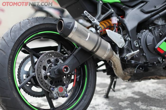 Knalpot Leo Vince Kawasaki Ninja ZX-25R