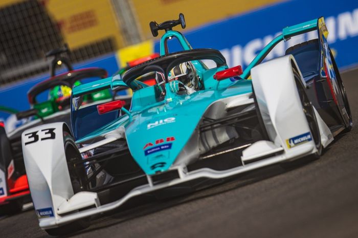 Ma Qinghua dari tim Nio333 Racing tidak bisa ikut rangkaian balap terakhir Formula E di Berlin, Jerman