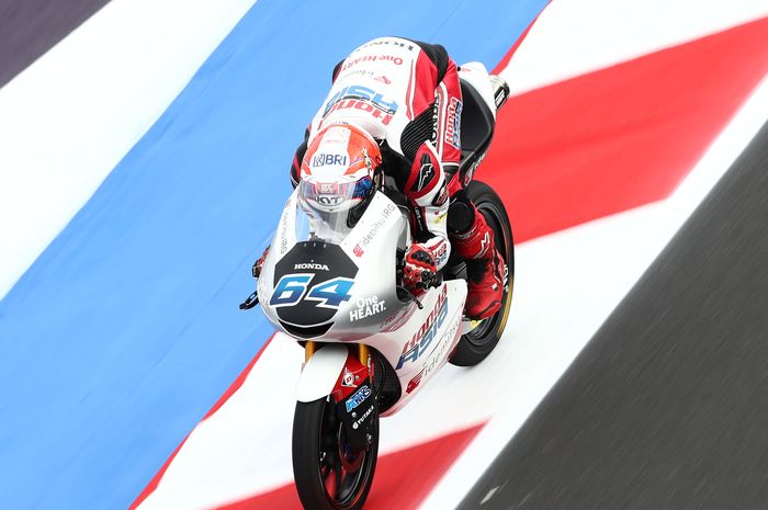 Ayumu Sasaki menjadi yang teratas, Mario Aji pertajam catatan waktunya di hasil FP1 Moto3 Aragon 2022