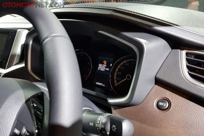 ILUSTRASI. Informasi layar MID Mitsubishi Xpander Cross ketika remote keyless tidak terdeteksi.