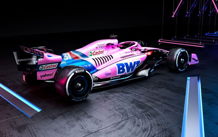 Livery mobil Alpine A522 warna pink yang akan dipakai tim Alpine di dua balapan pertama musim F1 2022