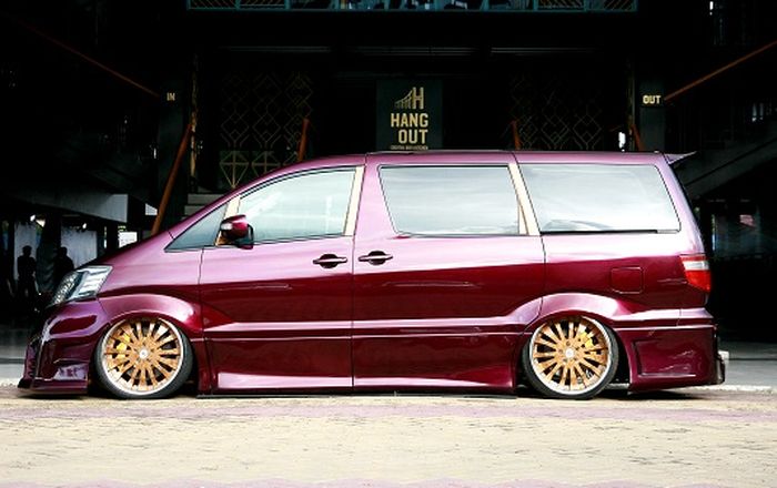 Wide body depan belakang biar ban enggak bergesekan dengan sepatbor lagi