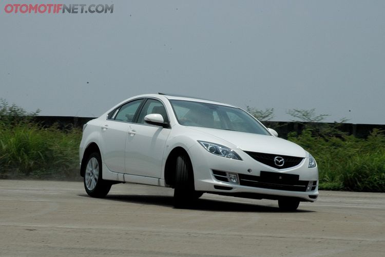 Mazda6 Gh1 Sedan Gede Selain Camrry Dan Accord Sudah Rp 150 Jutaan Gridoto Com