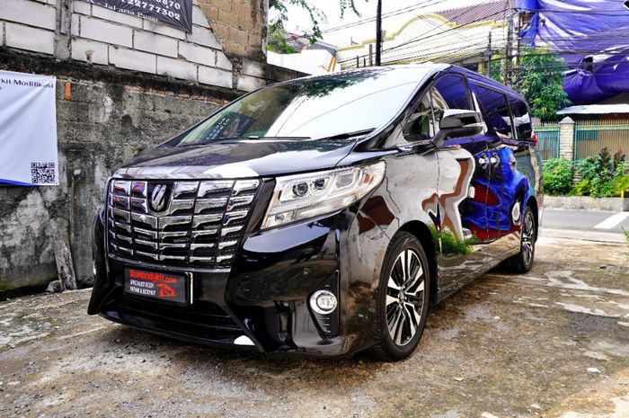 Harga Toyota Alphard Tahun 2017 Bekas