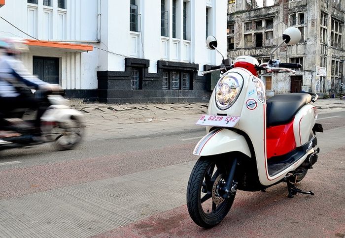 Honda Scoopy FI (2013&ndash;2015)