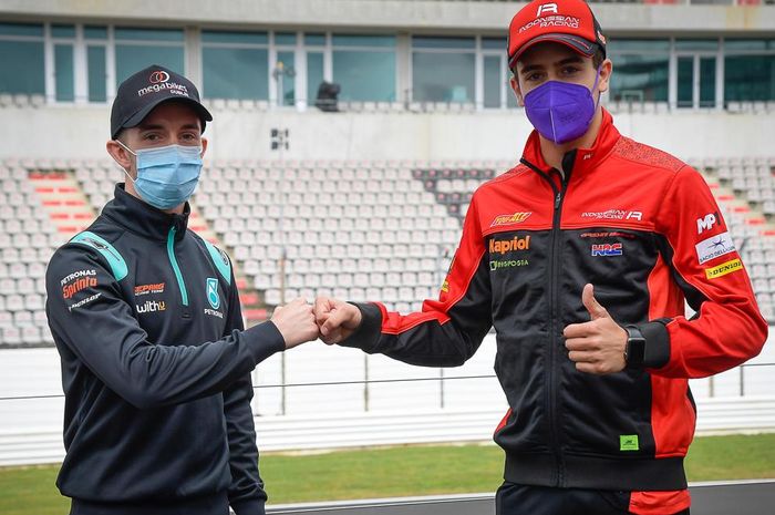 Sempat baku hantam di seri Doha, Pembalap 'Tim Indonesia' dan 'Tim Malaysia' akhirnya berdamai di Moto3 Portugal 2021
