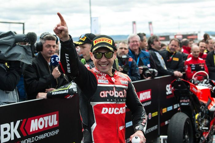Pembalap Ducati, Alvaro Bautista berhasil memborong 3 kemenangan di  balapan WSBK Aragon 2019 (07/03/2019)