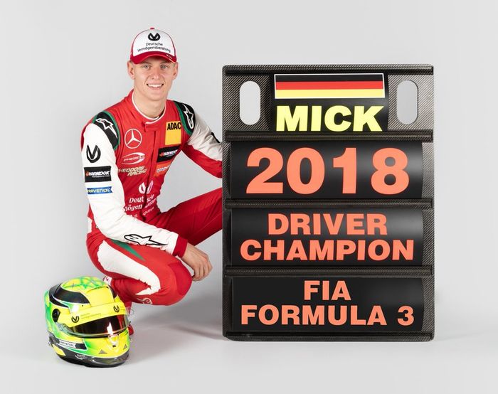 Mick Schumacher. Setelah Juara F3 2018, tahun 2019 berkompetisi di F2