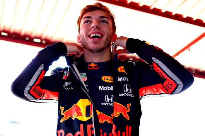 Pierre Gasly mengaku tujuannya bukan mengalahkan Max Verstappen di F1 2019, tapi belajar dari pengalamannya