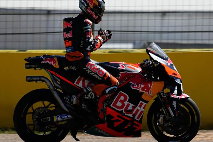Miguel Oliviera berhasil menjadi yang tercepat, sementara Marc Marquez bermain aman di hasil FP4 MotoGP Aragon 2022