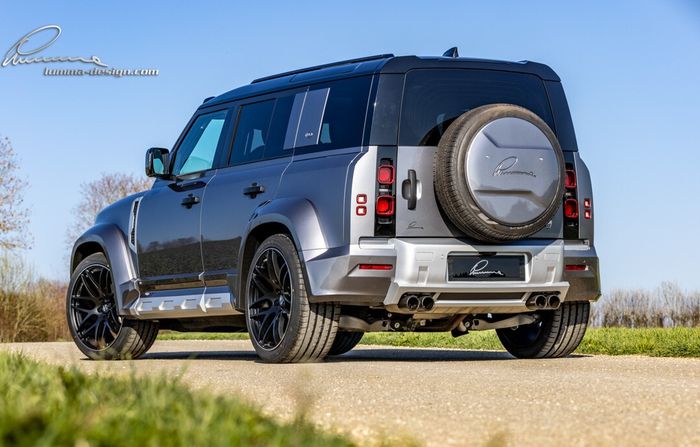 Over fender membuat Land Rover Defender baru makin gambot