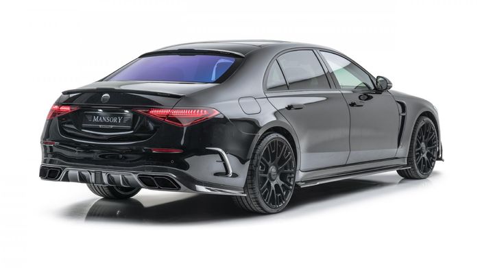 Eksterior Mercedes-Benz S-Class terbaru dipasok body kit khas Mansory 