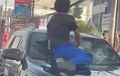 Fortuner Ini Mendadak Jadi Musuh Bersama, Bermula Teriakan di Tengah Jalan