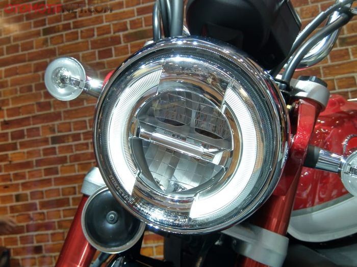 Lampu utama Honda Monkey model bulat lengkap dengan DRL