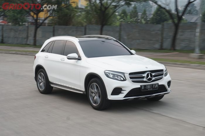 Hasil Tes Lengkap Mercedes Benz Glc 200 Amg Line Rwd Malah Lebih Asyik Gridoto Com