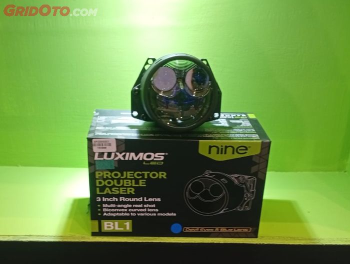 LUXIMOS BL1 hadir membawa kesan klasik nan elegan dengan lensa bulat 3.0 inci