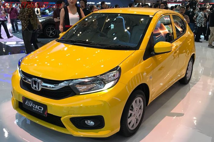 Fascia New Brio mirip Mobilio