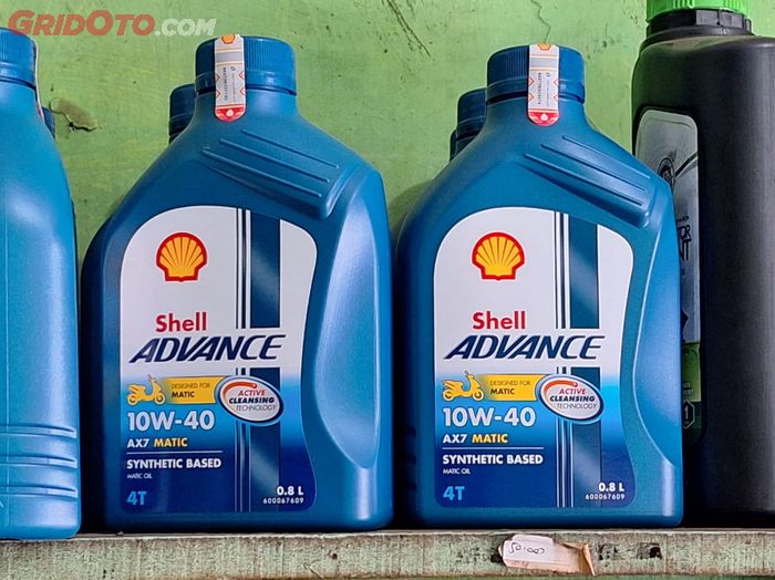 Shell Advance AX7 Matic 10W-40 dijual Rp 60 ribuan 