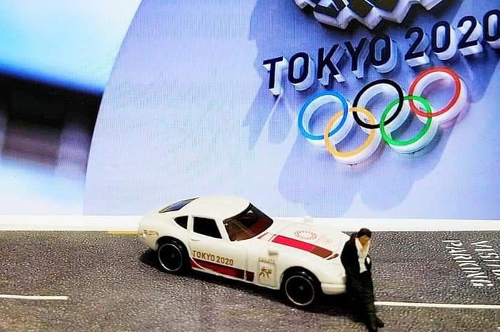 Hot Wheels Toyota 2000GT edisi Olimpiade Tokyo 2020