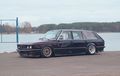 BMW Seri-5 E28 Wagon Jadi-jadian, Eye Catching Convert Buritan Mercy W123