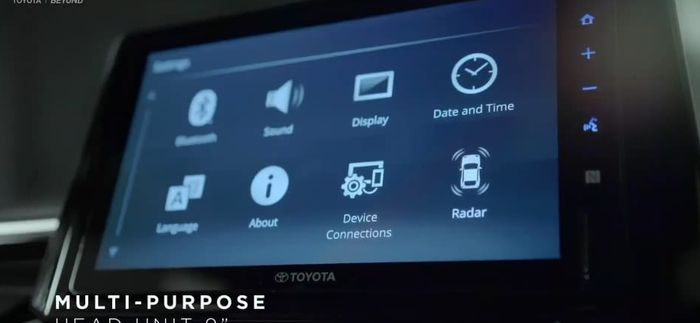 Head unit Corolla Cross dilengkapi dengan fitur NFC dan Voice Command