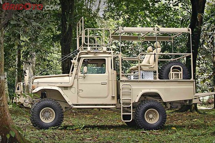 Toyota Land Cruiser FJ45 Berburu