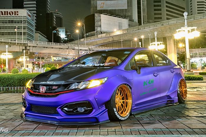 Modifikasi Honda Civic Si dengan tampilan semok dari Thailand