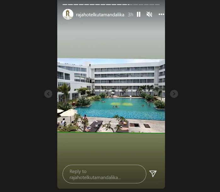 Fasilitas kolam renang yang dapat dimanfaatkan pembalap MotoGP saat menginap ketika selama tes pramusim MotoGP Mandalika