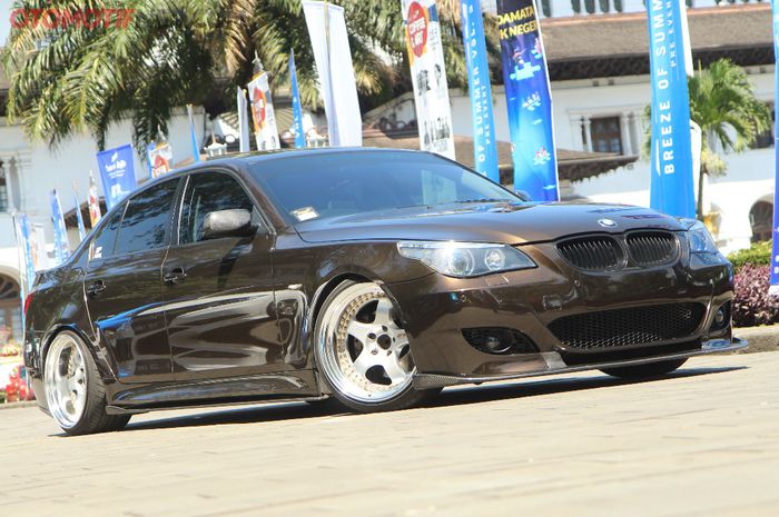 BMW 530i Body Kit M5 Nempel, Pelek Jepang, Berawal Ganti Warna