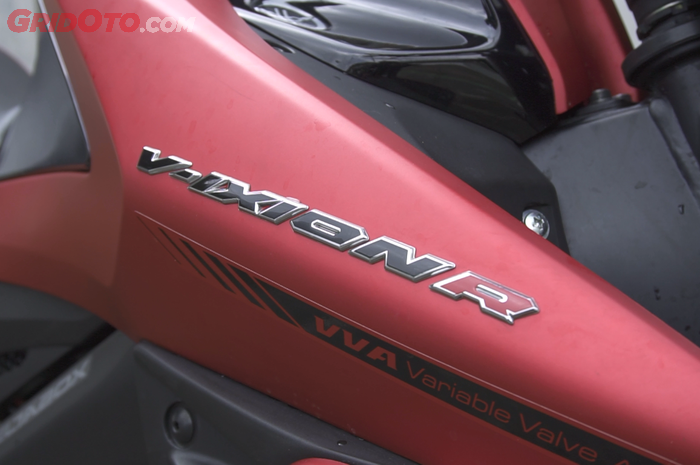Emblem V-Ixion R
