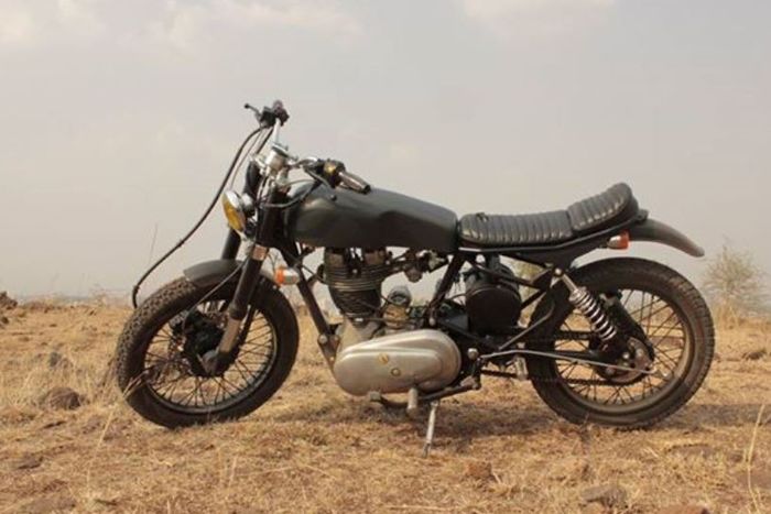 Royal Enfield 350 cc G2 custom scrambler dari Nomad Motorcycles