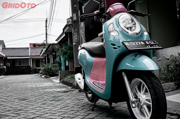 Honda Scoopy repaint warna bodi unik, baru turun dari dealer