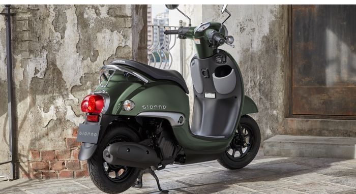 Honda Giornio versi Jepang